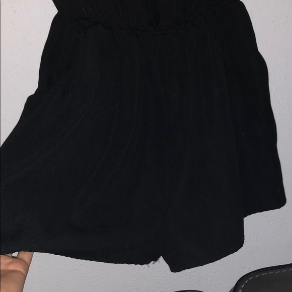 Clothes - Picture 2 of 6